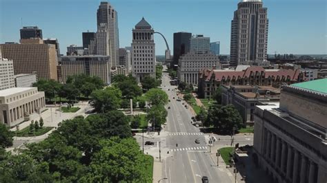 New report names St. Louis the second-best US city to retire